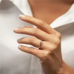 0,30 Karat Prinzess-Schliff Diamant-Solitärring