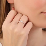L’oval 0,54 Karat Ovaler Solitär Diamantring L’oval 0,54 Karat Ovaler Solitär Diamantring
