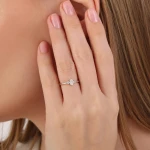 L’oval 0,42 Karat Ovaler Diamantring L’oval 0,42 Karat Ovaler Diamantring