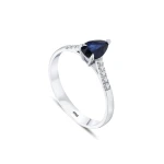 0,72 Karat Tropfenschliff Saphir-Diamantring