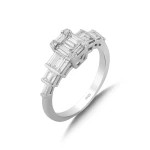0,71 Karat Baguette-Diamantring 0,71 Karat Baguette-Diamantring