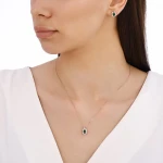 0,55 Karat Smaragd-Diamantkette