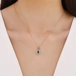 0,81 Karat Smaragd-Diamantkette 0,81 Karat Smaragd-Diamantkette