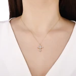 0,59 Karat Kreuz-Diamantkette