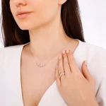 Blumen-Design-Diamantkette
