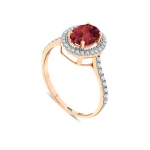 Diamant Oval Rubin Ring
