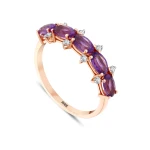 Ovaler Amethyst-Diamant-Halbmemory-Ring Ovaler Amethyst-Diamant-Halbmemory-Ring