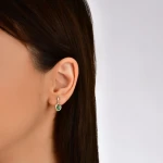 Diamant Ovaler Smaragd Ohrringe Diamant Ovaler Smaragd Ohrringe