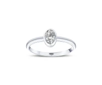 L’oval 0,39 Karat Ovaler Solitär Diamantring