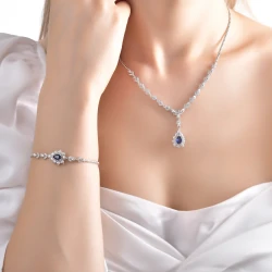Diamant Saphir Collier