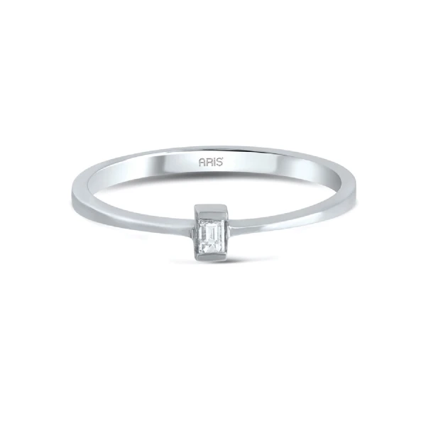 Baguette Diamant Minimalistischer Solitärring