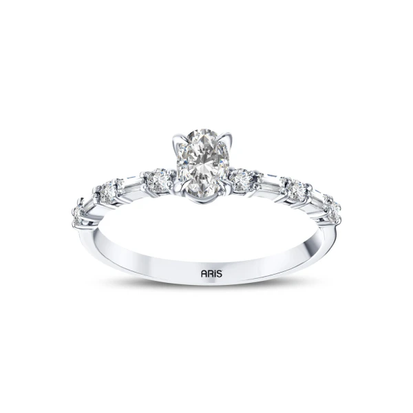 L’oval 0,58 Karat Ovaler Solitär Diamantring