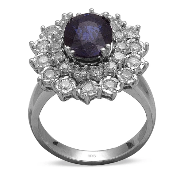 3,34 Karat Ovalschliff Saphir-Diamant-Ring
