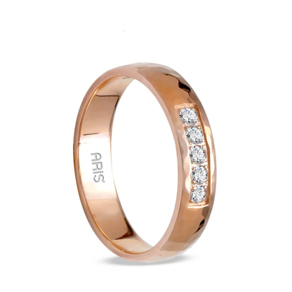 Diamant Tattoo Motiv Gold Verlobungsring Damenmodell