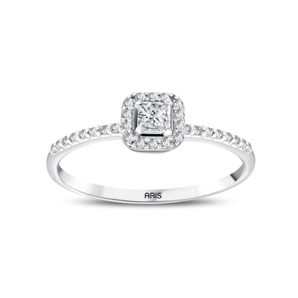 0,27 Karat Prinzessschliff-Diamantring