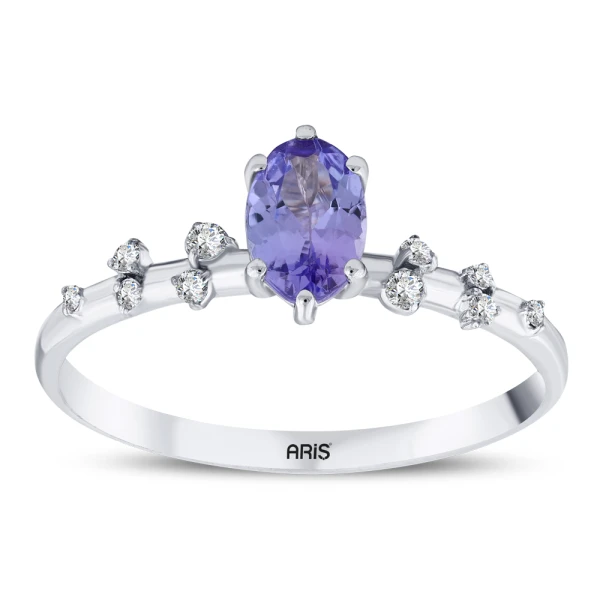 0,50 Karat Ovaler Tansanit-Diamantring