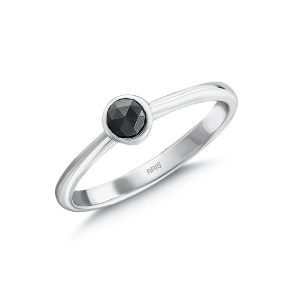 Schwarzer Diamant Solitärring