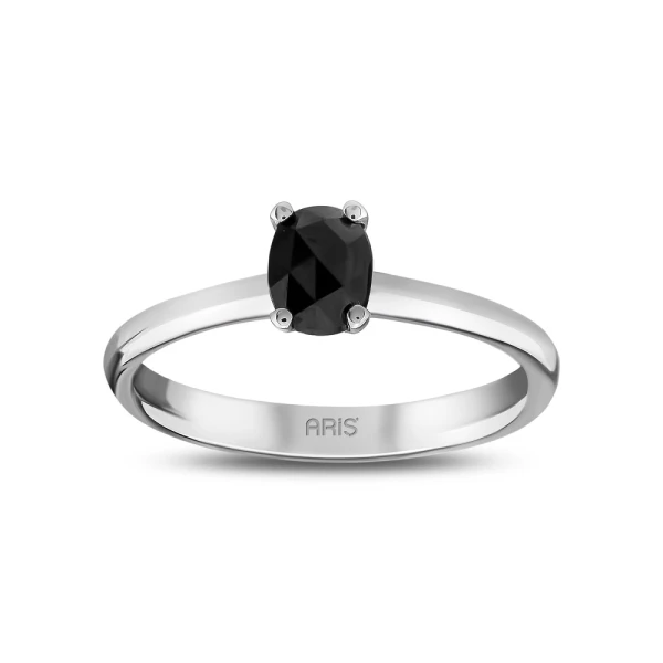 Ovaler schwarzer Diamant Solitärring