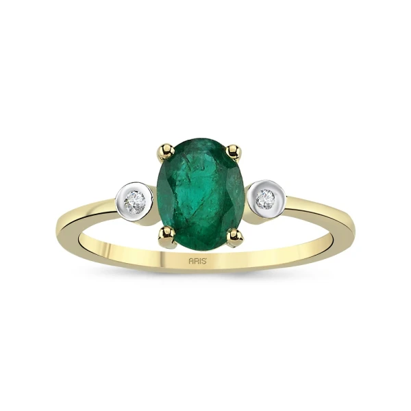 Oval Schliff Smaragd Diamant Ring