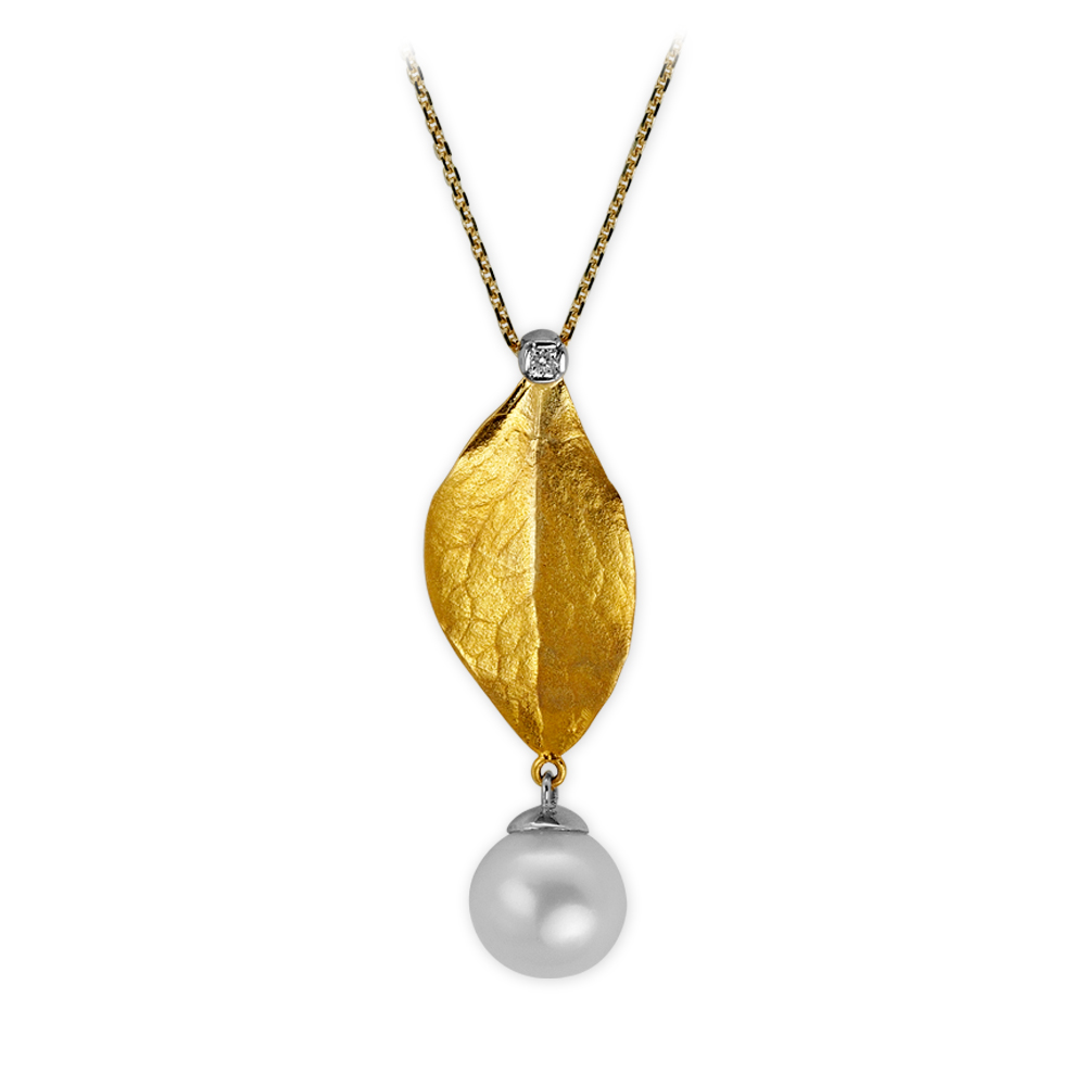 Blattform Anhänger mit Diamant und eine Perle aus Gelbgold 14 Karat (585)