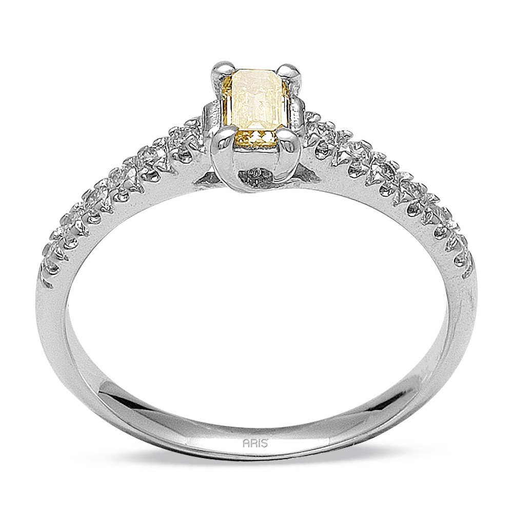 0,34 ct Fancy Diamant Ring
