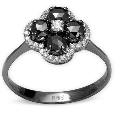 0,82 ct Schwarz Weiß Diamant Ring